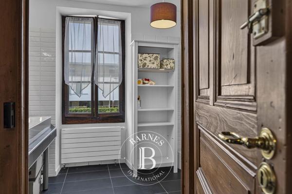 Divonne-les-Bains, Maison de ville 4 Chambres -  282 m² à vendre