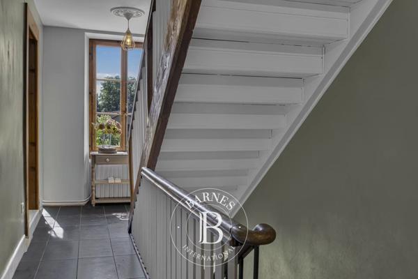 Divonne-les-Bains, Maison de ville 4 Chambres -  282 m² à vendre