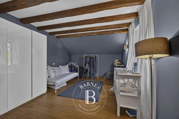 Divonne-les-Bains, Maison de ville 4 Chambres -  282 m² à vendre