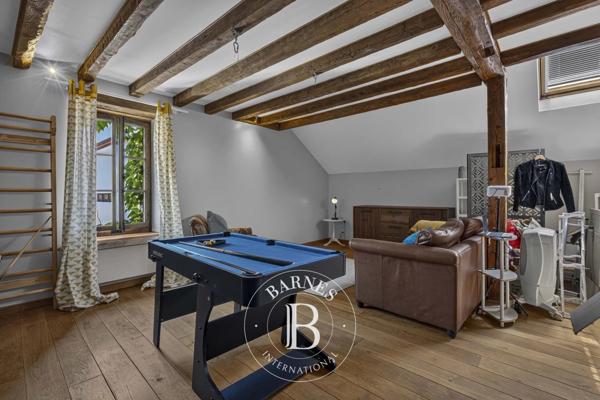 Divonne-les-Bains, Maison de ville 4 Chambres -  282 m² à vendre
