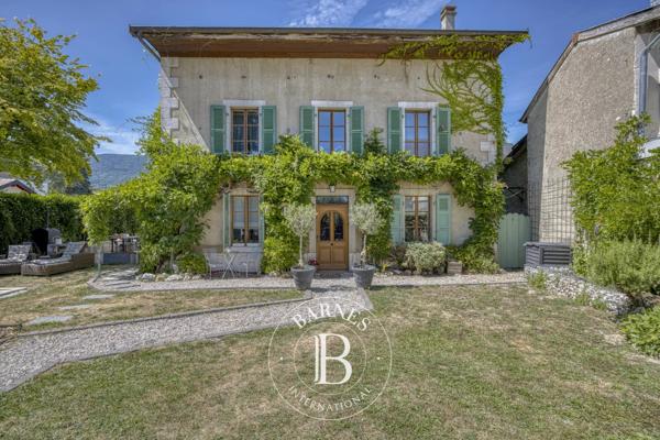 Divonne-les-Bains, Maison de ville 4 Chambres -  282 m² à vendre