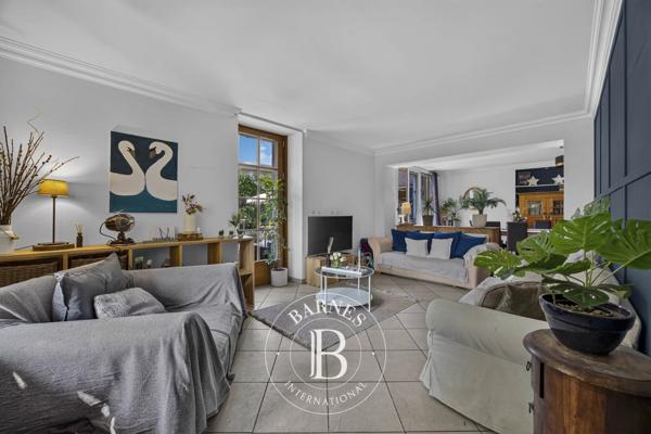 Divonne-les-Bains, Maison de ville 4 Chambres -  282 m² à vendre