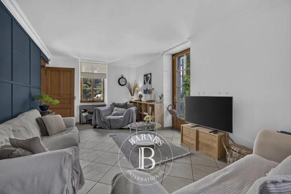 Divonne-les-Bains, Maison de ville 4 Chambres -  282 m² à vendre