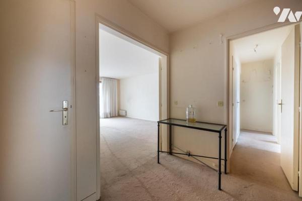 BOULOGNE-BILLANCOURT -  PONT DE SEVRES - APPARTEMENT 4 PIECES - ETAGE ELEVES - LARGES BALCONS