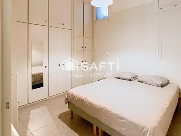 T3 EN RDJ FERMÉ AVEC TERRASSE, COUR ET BÂTI EN FOND DE COUR