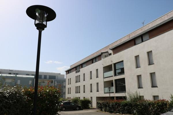 Appartement studio + parking