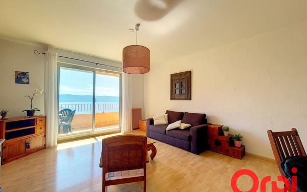 Appartement à vendre    2 pièces • 52,42 m2 Ajaccio
