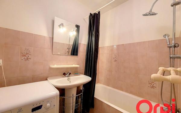 Appartement à vendre    2 pièces • 52,42 m2 Ajaccio