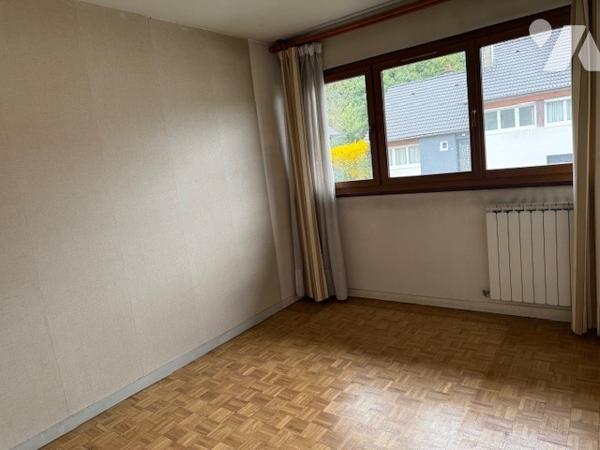 Maison à Vendre à Domont (95330) en Val-d'Oise (95), 6 pièces dont 5 chambres
