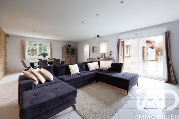 Maison à vendre 5 pièces 162 m² Cogny
