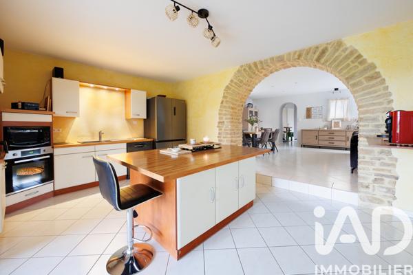 Maison à vendre 5 pièces 162 m² Cogny