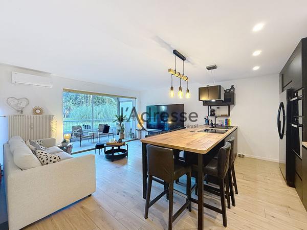 Appartement Mandelieu La Napoule 5 pièces 93m2 + 8M2 de loggia