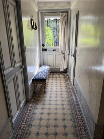 Maison à vendre 7 pièces AUXERRE (89)   Propriété de caractère de 165 m2   4 chambres   Garage   Caves    Terrain