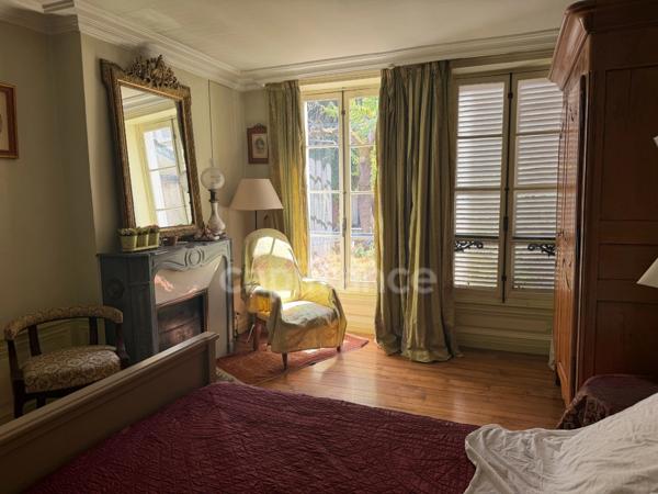 Maison à vendre 7 pièces AUXERRE (89)   Propriété de caractère de 165 m2   4 chambres   Garage   Caves    Terrain