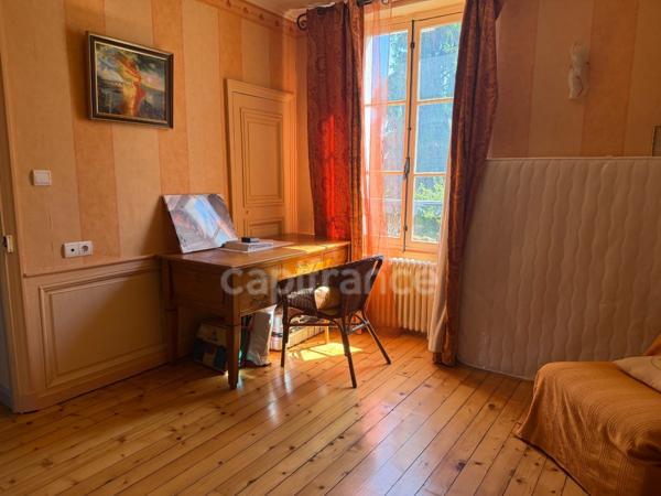Maison à vendre 7 pièces AUXERRE (89)   Propriété de caractère de 165 m2   4 chambres   Garage   Caves    Terrain