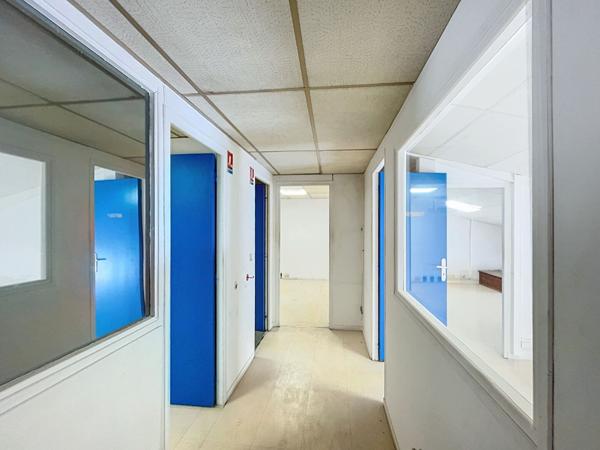 Achat local commercial Baie-Mahault - 225 m² - 636 000 €