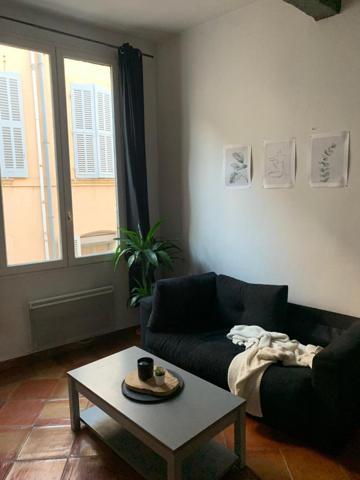 Charmant studio en plein cœur du centre historique d’Aix-en-Provence