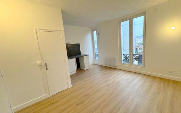 Appartement à vendre    1 pièce • 20,36 m2 Le Raincy