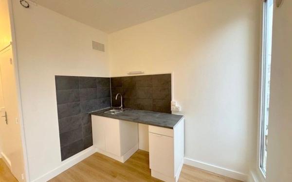 Appartement à vendre    1 pièce • 20,36 m2 Le Raincy