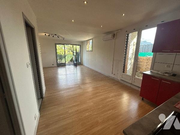 À vendre – Appartement T3 avec terrasses, cave et stationnements – Grésy-sur-Aix