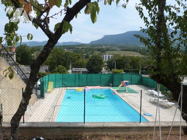 À vendre – Appartement T3 avec terrasses, cave et stationnements – Grésy-sur-Aix