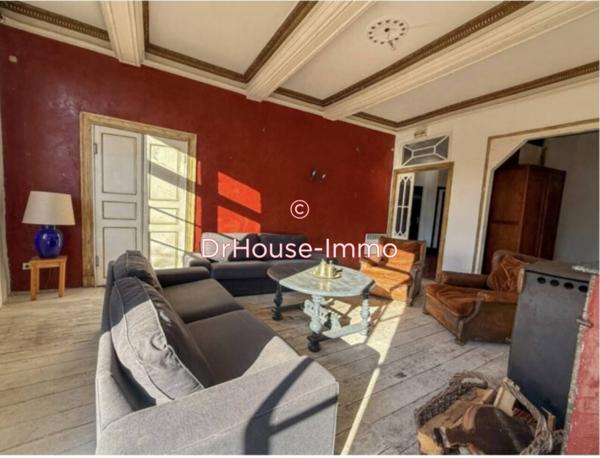 Immeuble à vendre 14 pièces de 560 m²