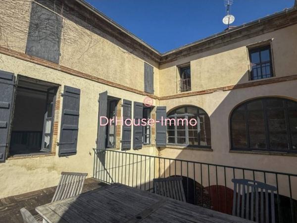 Immeuble à vendre 14 pièces de 560 m²