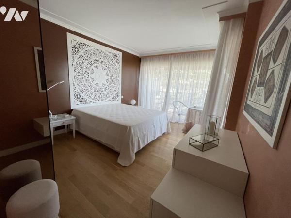 Menton Garavan, 3 pièces de 88m², 30 m² d'extérieur, toi terrasse de 45m² privé, garage et cave 