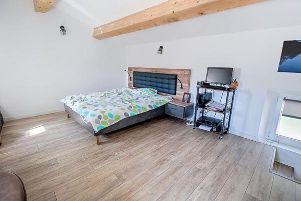 A VENDRE EN EXCLUSIVITE TARADEAU Maison de village 4 pièce(s) 124 m2 - Jardin Terrasse - Proche village