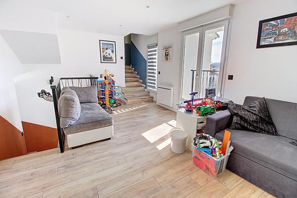 A VENDRE EN EXCLUSIVITE TARADEAU Maison de village 4 pièce(s) 124 m2 - Jardin Terrasse - Proche village