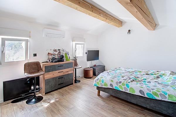 A VENDRE EN EXCLUSIVITE TARADEAU Maison de village 4 pièce(s) 124 m2 - Jardin Terrasse - Proche village