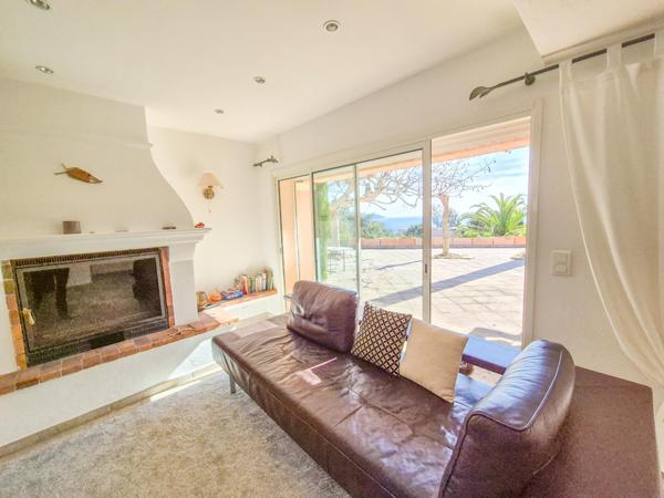 maison à vendre  4 pièces - 117 m2 LA CROIX VALMER - 83