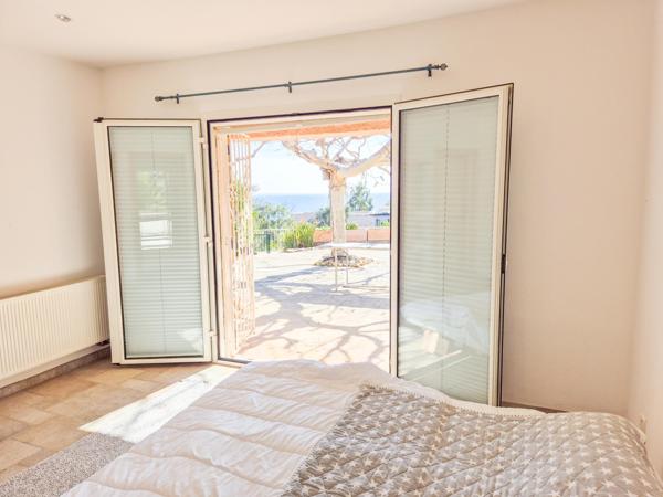 maison à vendre  4 pièces - 117 m2 LA CROIX VALMER - 83