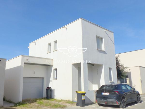 Maison de 2022 T4 de 90m² avec garage et jardin dont une chambre en RDC