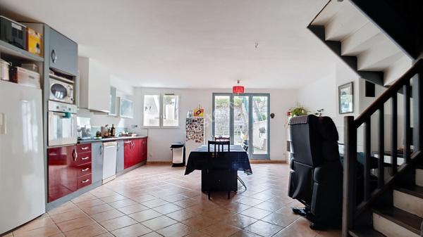 Maison familliale 4 chambres et jardin