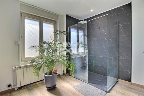 EN VENTE : Maison 5 pièces - Centre de Pompey