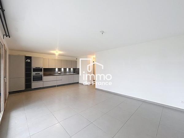 T3 71.5 m2 avec terrasse et Jardin à Ferney Voltaire