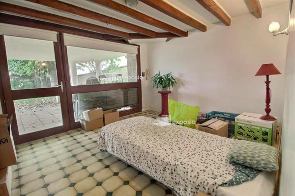 À VENDRE ? Spacieuse maison individuelle de 179 m² avec piscine chauffée ? Terrain de 1 396 m²