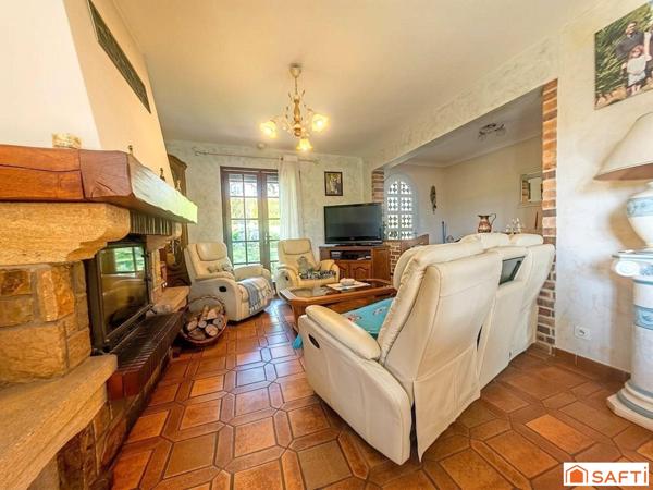 Propriété rare sur Coulanges la Vineuse : Grande maison avec piscine avec plusieurs investissements locatifs