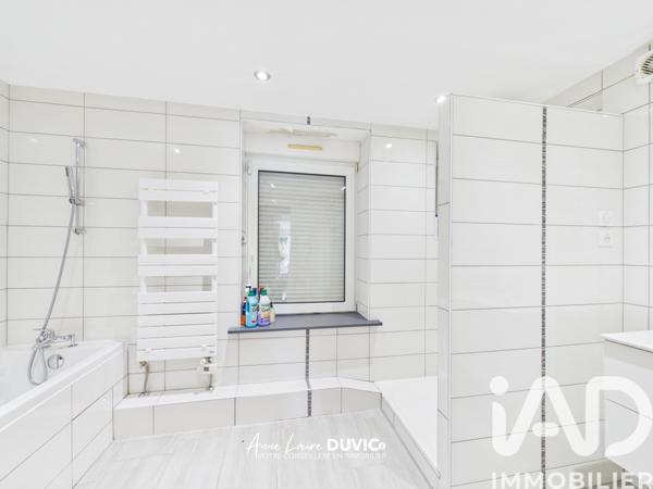 Maison à vendre 7 pièces 205 m² Épinal