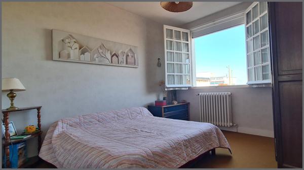 Maison à ARGENTONNAY, 79150 - 8 pièces 125m²