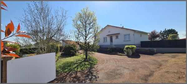 Maison à ARGENTONNAY, 79150 - 8 pièces 125m²