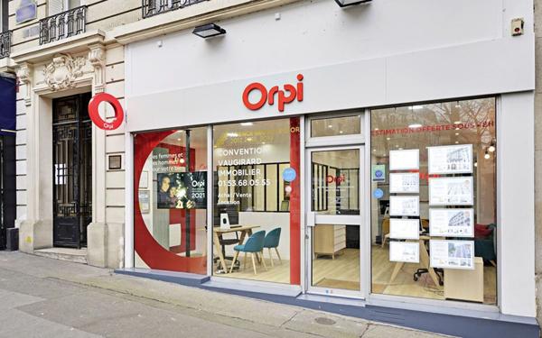 Appartement à vendre    5 pièces • 99,03 m2 Paris 15