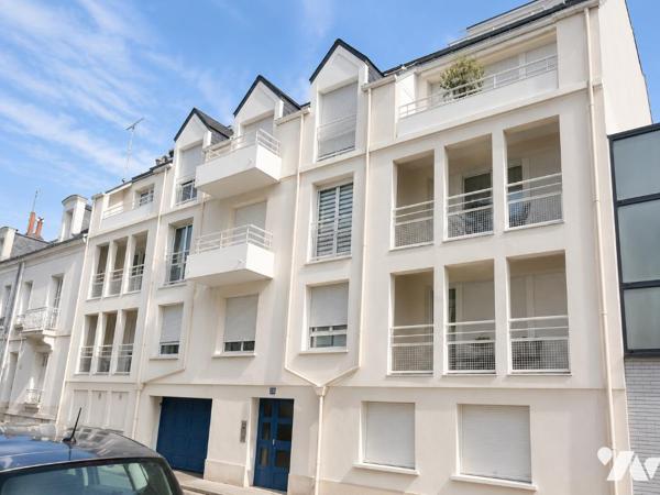 TOURS – PRÉBENDES
Appartement 3 pièces avec ascenseur, balcon Sud et stationnement privatif.