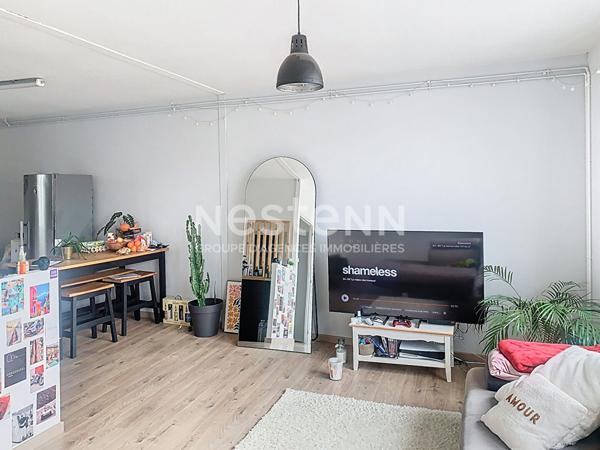 Immeuble Lucon 4 pièce(s) 105.6 m2