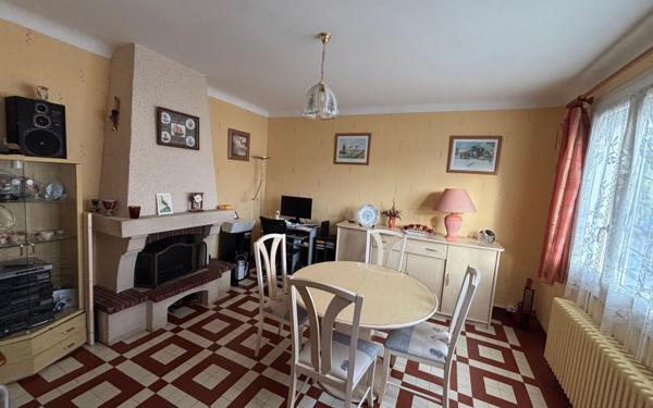 Maison à vendre    6 pièces •  Niort