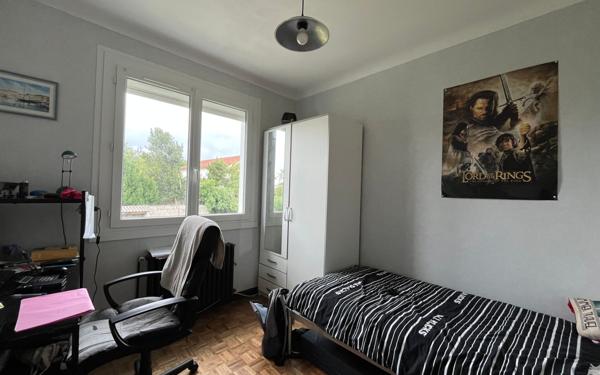 Maison à vendre    6 pièces •  Niort