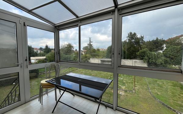 Maison à vendre    6 pièces •  Niort