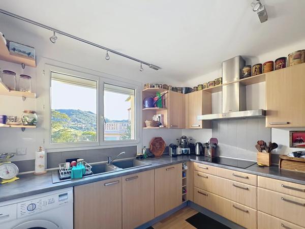 APPARTEMENT D'EXCEPTION AVEC VUES, PORT VENDRES