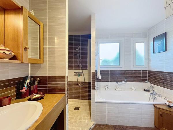 APPARTEMENT D'EXCEPTION AVEC VUES, PORT VENDRES